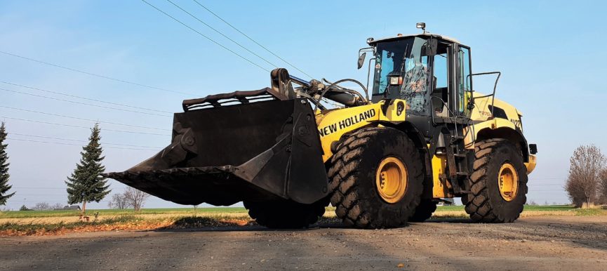 New Holland W270b